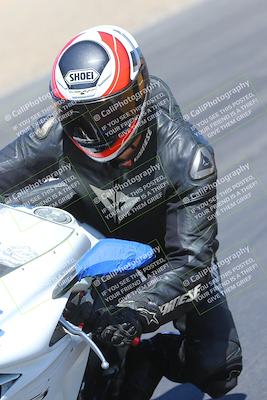 media/Mar-24-2025-Moto Forza (Mon) [[57ce5c5cff]]/3-Beginner Group/Session 3 (Turn 6 Inside)/